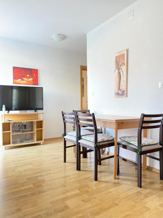 D.O.O. Yury Apartment 特罗吉尔 外观 照片