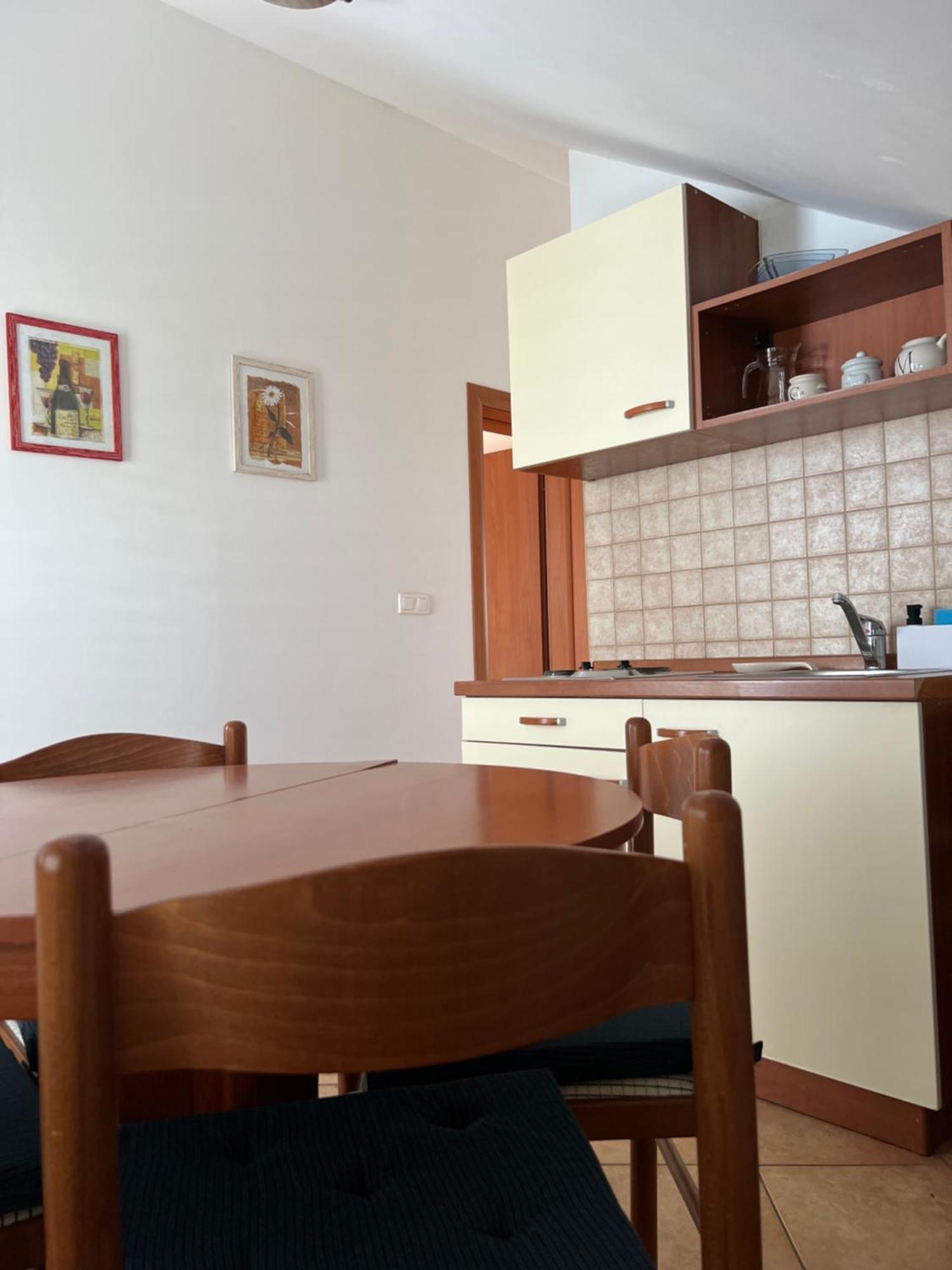 D.O.O. Yury Apartment 特罗吉尔 外观 照片